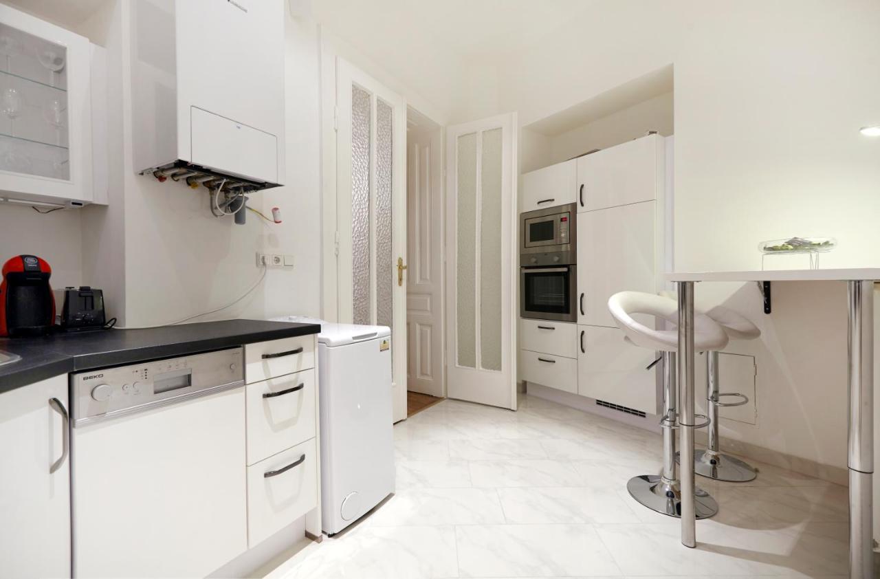 Urban Apartments In Vienna Downtown Kültér fotó